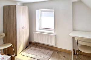 Ansprechend saniertes Stadthaus im Herzen von Bad Berneck – Die vollständige Adresse der Immobilie erhältst du vom Anbieter., 95460 Bad Berneck im Fichtelgebirge – Vorschaubild 10