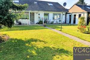 EINFAMILIENHAUS (freistehend) 7 ZKB ca. 133/225 m² mit Grundstück ca. 728 m² in Sankt Tönis – Viersen (Kreis) – Vorschaubild 1