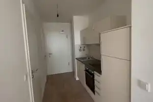 Ideal für Paare oder Singles: Neubauwohnung mit Einbauküche, Balkon, Aufzug & Gemeinschaftsterrasse – Allee der Kosmonauten 25a, 10315 Berlin – Vorschaubild 6