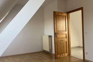 Altbaucharme auf zwei Etagen: 5-Zimmer-Maisonette im Fachwerk-Altbau mit Designküche und 2 Loggias – Die vollständige Adresse der Immobilie erhältst du vom Anbieter., 90461 Guntherstraße, Nürnberg – Vorschaubild 36
