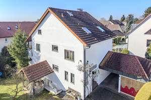 Großzügig wohnen in ruhiger Lage: Modernisiertes Einfamilienhaus mit Einliegerwohnung und Garten – Die vollständige Adresse der Immobilie erhältst du vom Anbieter., 72649 Wolfschlugen – Vorschaubild 2
