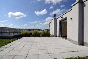 Lichtdurchflutete Wohnung mit Dachterrasse & Top-Energieeffizienz – München – Vorschaubild 15