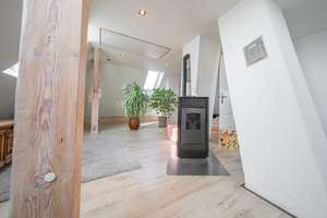 Stilvoll wohnen in Oberkammlach – Kleine Villa mit Geschichte und Flair - Großer Garten, 4 Garagen – Die vollständige Adresse der Immobilie erhältst du vom Anbieter., 87754 Kammlach – Vorschaubild 23