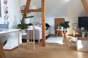 schöne, gemütliche 2,5 DG Wohnung beim Volkspark – Die vollständige Adresse der Immobilie erhältst du vom Anbieter., 72762 Reutlingen-Mitte, Reutlingen – Vorschaubild 2