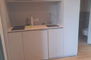 Schickes neuwertiges Studentenappartement (vollmöbliert) – Ladehofstr. 35, 93049 Westenviertel, Regensburg – Vorschaubild 7