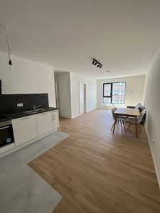 Wunderschöne 2-Zimmer-Wohnung mit EBK!