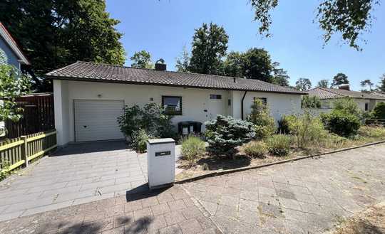 Charmanter Bungalow in toller Lage der Karlsruher Waldstadt