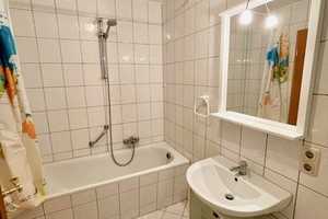 2 Raum im gepflegten Neubau mit Balkon und Aufzug direkt am Park – Täubchenweg 66/68, 4317 Leipzig – Vorschaubild 7