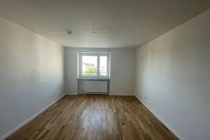 Renovierte 2-Zimmer-Wohnung in der Nähe der Nürnberger Innenstadt – Kohlenhofstr. 4, 90443 Gostenhof, Nürnberg – Vorschaubild 2