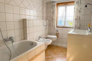 Viel Platz. Viele Optionen. Ein Haus, das mehr kann! – Die vollständige Adresse der Immobilie erhältst du vom Anbieter., 72770 Bronnweiler, Reutlingen – Vorschaubild 9