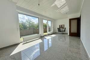 ***SONNIGE 4-Zimmer DG-WOHNUNG MIT RIESIEGEM BALKON & PANORAMABLICK!***Garage inklusive*** – Bankstraße 2a, 41199 Odenkirchen-Mitte, Mönchengladbach – Vorschaubild 14