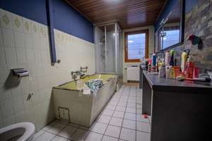 Mehrfamilienhaus in begehrter Lage mit Entwicklungspotenzial und Altbaucharme – Die vollständige Adresse der Immobilie erhältst du vom Anbieter., 68526 Ladenburg – Vorschaubild 10