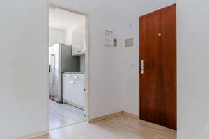 Lichtdurchflutete Etagenwohnung in ruhiger & gepflegter Wohnanlage! – Die vollständige Adresse der Immobilie erhältst du vom Anbieter., 38120 Weststadt, Braunschweig – Vorschaubild 4