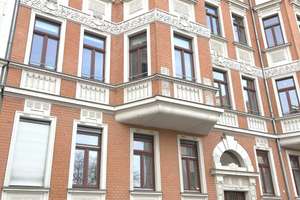 Charmante 2-Zimmer-Dachgeschosswohnung – hell, freundlich, mit Aufzug