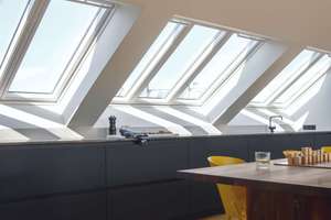 Designer-Dublex Penthouse im Nordend, lichtdurchflutet, Dachloggia mit Skylineblick