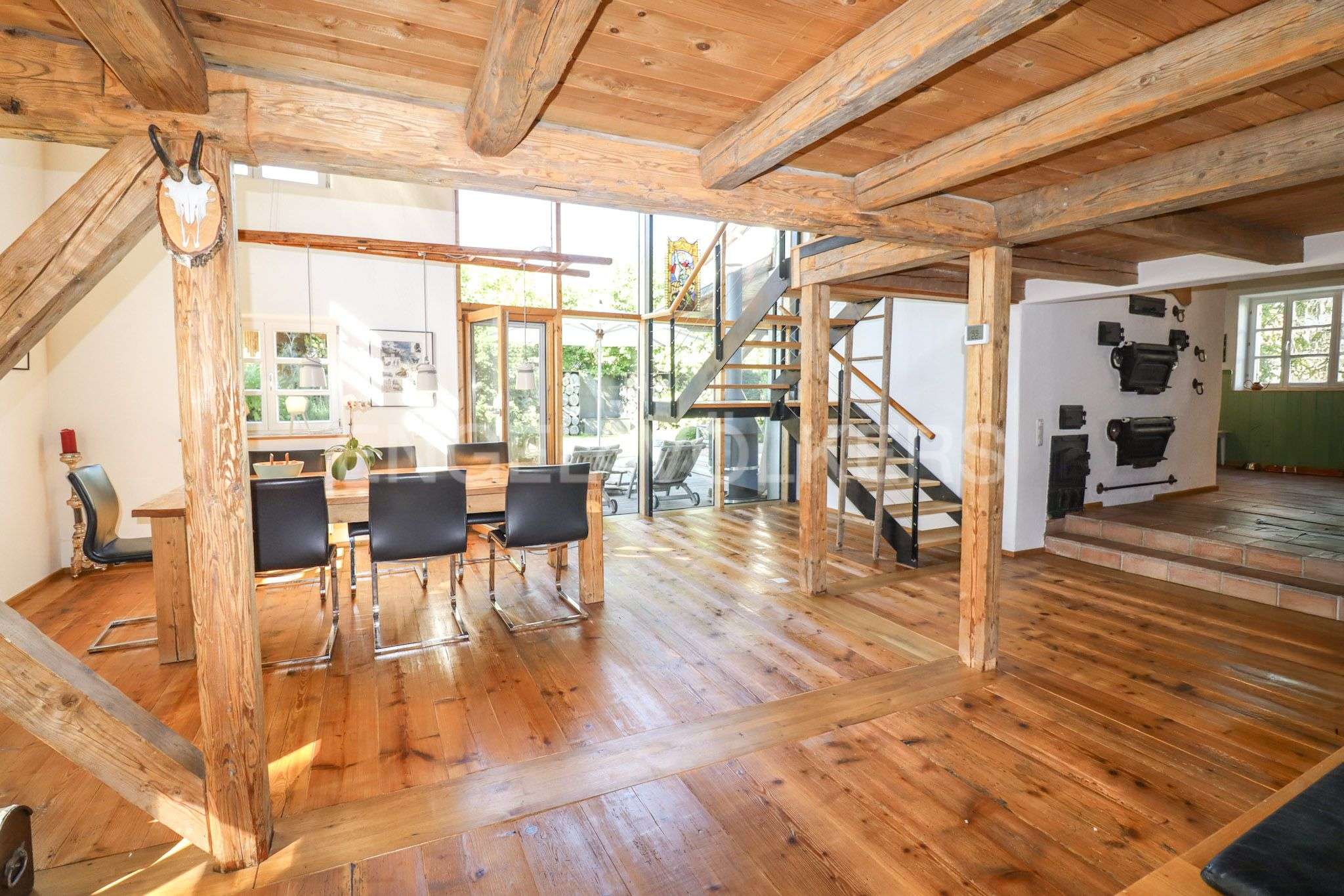 Immobilie in Unterthingau - Architektenhaus im Landhausstil mit Geschichte im Allgäu - Bild 2