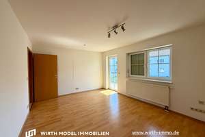 Drei-Zimmer-Wohnung mit zwei Balkonen in 
schöner Lage – Die vollständige Adresse der Immobilie erhältst du vom Anbieter., 97078 Versbach, Würzburg – Vorschaubild 3