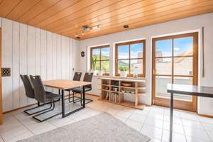 ++Einfamilienwohnhaus mit Einliegerwohnung in Leinach - gut vermietet++ – Die vollständige Adresse der Immobilie erhältst du vom Anbieter., 97274 Leinach – Vorschaubild 4