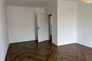 Stilaltbauwohnung mit großen, hohen Räumen und Einbauküche in der Fußgängerzone! – Die vollständige Adresse der Immobilie erhältst du vom Anbieter., 61348 Bad Homburg vor der Höhe – Vorschaubild 6