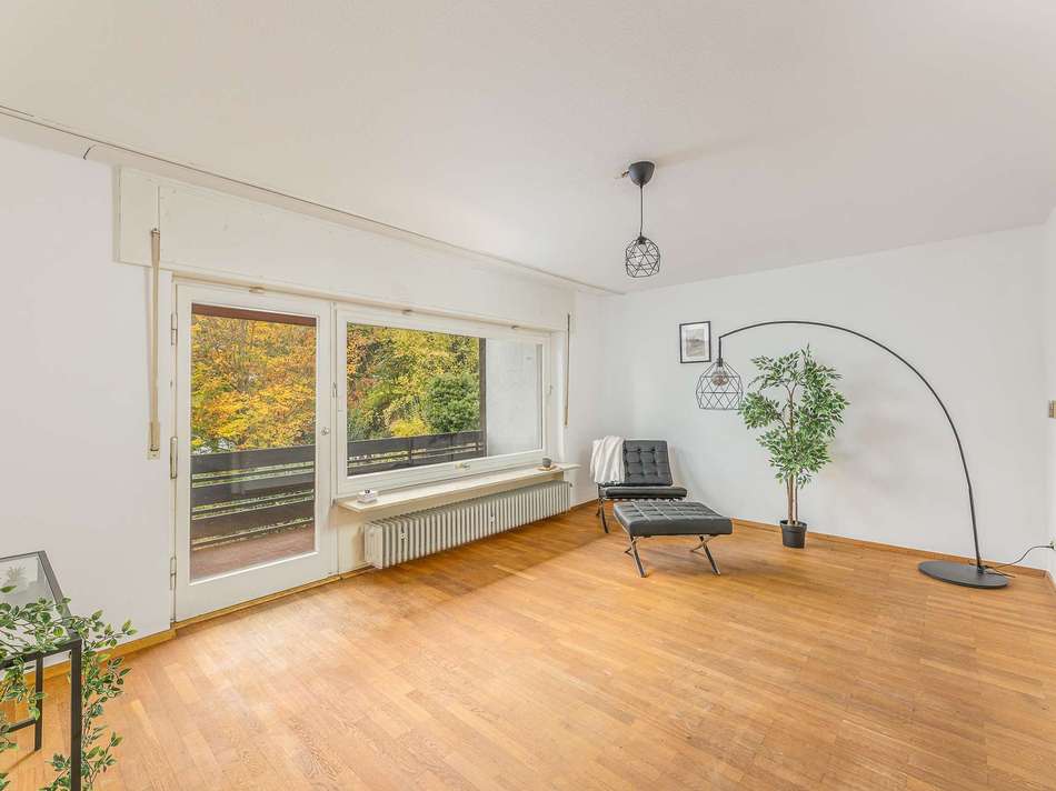 Wohnzimmer mit Zugang zum Balk