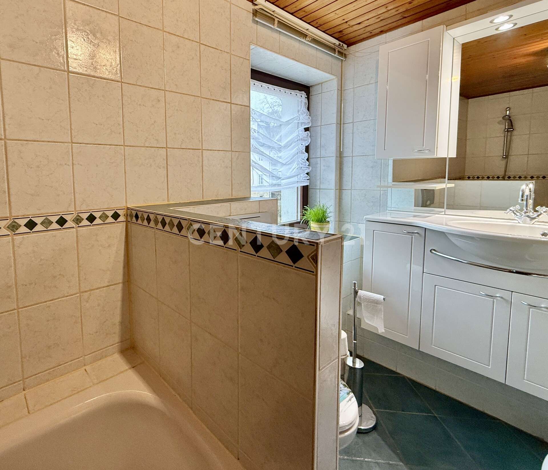 Immobilie in Freital - Bezugsfertig:  Eigennutz und Investment - Bild 4