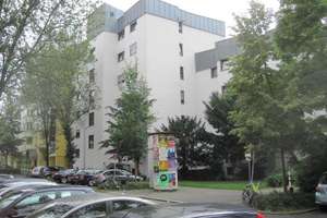 Willkommen in Ihrem renovierten Zuhause: 4-Zimmer-Stadtwohnung in Top Lage