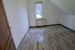 Ansprechende 4,5-Zimmer-Wohnung in Gelsenkirchen-Sutum – Gelsenkirchen – Vorschaubild 5