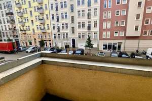 Berlin-Friedrichshain: Helle 2-Zimmer Altbauwohnung mit Balkon, Stuck & Dielen in begehrter Kiezlage – Straßmannstraße 5, 10249 Friedrichshain, Berlin – Vorschaubild 5