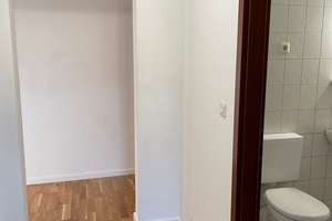 Helle Dachgeschosswohnung in der Fußgängerzone von St. Leonhard – Schweinauer Str. 37a, 90439 St. Leonhard, Nürnberg – Vorschaubild 6
