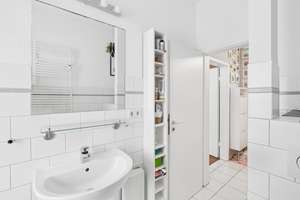 Helle Erdgeschosswohnung mit Balkon, Top-Lage und Garage! – Die vollständige Adresse der Immobilie erhältst du vom Anbieter., 50937 Sülz, Köln – Vorschaubild 8