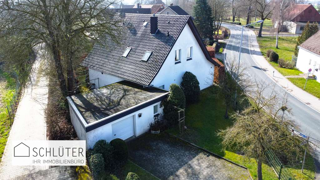 Immobilie in Bünde - Charmantes Einfamilienhaus mit großem Garten - Bild 0