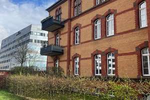 Von Privat - großzügige 2-Zimmer Altbauwohnung in Düsseldorf-Derendorf – Die vollständige Adresse der Immobilie erhältst du vom Anbieter., 40476 Derendorf, Düsseldorf – Vorschaubild 2