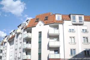 GEMÜTLICH, HELL UND KOMFORTABEL - MIT SONNIGEM BALKON UND LIFT! – Die vollständige Adresse der Immobilie erhältst du vom Anbieter., 1139 Mickten, Dresden – Vorschaubild 2