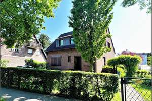 Freistehendes Einfamilienhaus mit toller Raumaufteilung, großem Garten & zusätzlichem Baugrundstück – Die vollständige Adresse der Immobilie erhältst du vom Anbieter., 47269 Rahm, Duisburg – Vorschaubild 1