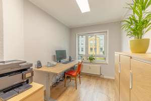 Traumwohnung mit Einbauküche und Balkon. – Troppauer Str. 2b, 1279 Laubegast, Dresden – Vorschaubild 7