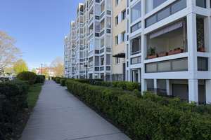 Kapitalanleger aufgepasst - Vermietete 3-Zimmer-Wohnung in grüner Wohnanlage mit Sonnenbalkon – Die vollständige Adresse der Immobilie erhältst du vom Anbieter., 10315 Lichtenberg (Ortsteil), Berlin – Vorschaubild 10