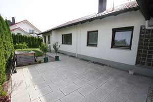DIPLOM-Immowirt MAIER !! Perfektes, großzügiges Zweifamilienhaus in zentraler Lage !! – Haarbach, Passau (Kreis), 94542 Passau (Kreis) – Vorschaubild 8