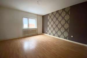 *kurzfristig verfügbar* Singlewohnung mit Sonnenbalkon und Wohnküche* – Gitschiner Str. 96, 47053 Hochfeld, Duisburg – Vorschaubild 2