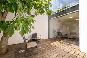 LUXURIÖSES EINFAMILIENHAUS MIT EINLIEGERWOHNUNG, GROßEM GARTEN & POOL IN BAD KROZINGEN – Die vollständige Adresse der Immobilie erhältst du vom Anbieter., 79189 Bad Krozingen – Vorschaubild 60