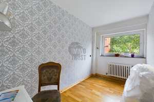 Begehrtes Split-Level Architektenhaus mit Garten, 3 Terrassen & Garage – Hannover (Kreis) – Vorschaubild 13
