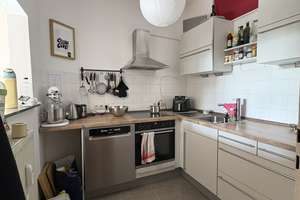 Traumhafte 90 m²-Wohnung mit Balkon, EBK und Skyline-Blick  – 5 min zum Grüneburgpark – 60323 Westend-Süd, Frankfurt am Main – Vorschaubild 8