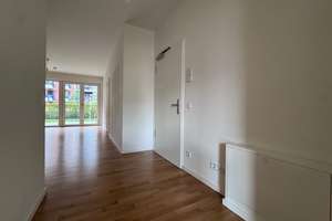 Willkommen in Ihrem neuen Zuhause! Großzügige 3-Zimmerwohnung mit Terrasse – Hedwig-Porschütz-Str. 30, 10557 Moabit, Berlin – Vorschaubild 9