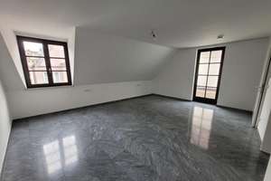 Großzügige Maisonette im Herzen der Stadt – Die vollständige Adresse der Immobilie erhältst du vom Anbieter., 86150 Innenstadt. St. Ulrich-Dom, Augsburg – Vorschaubild 9