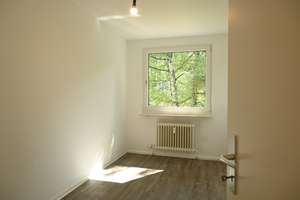 Hier fühlt man sich wohl - gut geschnittene 3-Zimmer-Wohnung – Görlitzer Str. 79, 34123 Waldau, Kassel – Vorschaubild 5