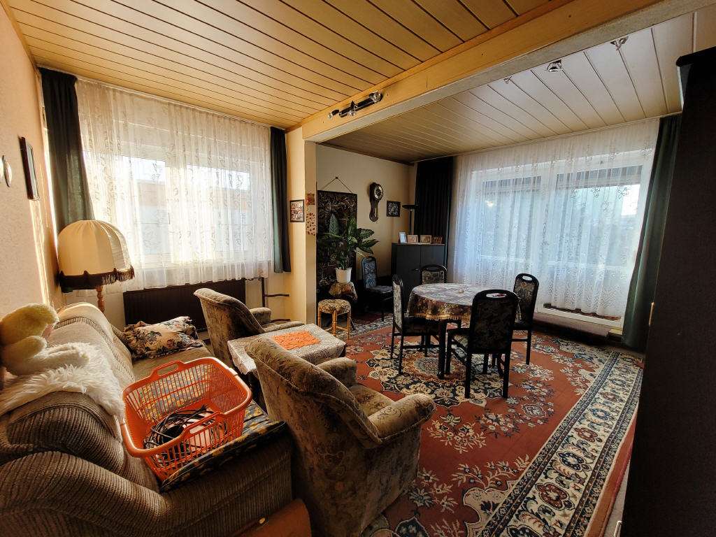 Immobilie in Strehla - Wohnen auf einer Ebene! Solider Bungalow in der sonnigen Elbestadt  Strehla! - Bild 1