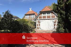 Charmantes Fachwerkhaus mit Kamin & großem Nebengebäude