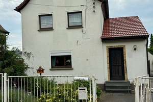 Einfamilienhaus mit Garten in bester Lage - Provisionsfrei, direkt vom Eigentümer