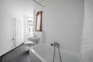🏡 Altbau-Traum am Schloß Charlottenburg - Helle 2 Zi AB-Whg mit Balkon und Möglichkeit auf 3 Zimmer – Die vollständige Adresse der Immobilie erhältst du vom Anbieter., 10589 Charlottenburg, Berlin – Vorschaubild 7