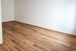 Frei ab 01.08.2026! Exklusive 5 Zi. Whg auf 3 Ebenen mit 117m² Süd-West-Garten &  35 m² Terrasse – Die vollständige Adresse der Immobilie erhältst du vom Anbieter., 81827 Waldtrudering, München – Vorschaubild 24