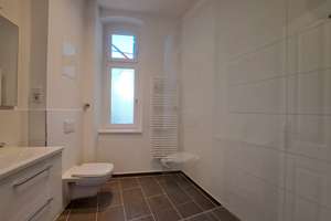 Stilvolle, geräumige 2-Zimmer-Wohnung am Viktoriapark, *KEINE PROVISION* – Kreuzbergstr 45, 10865 Kreuzberg, Berlin – Vorschaubild 3
